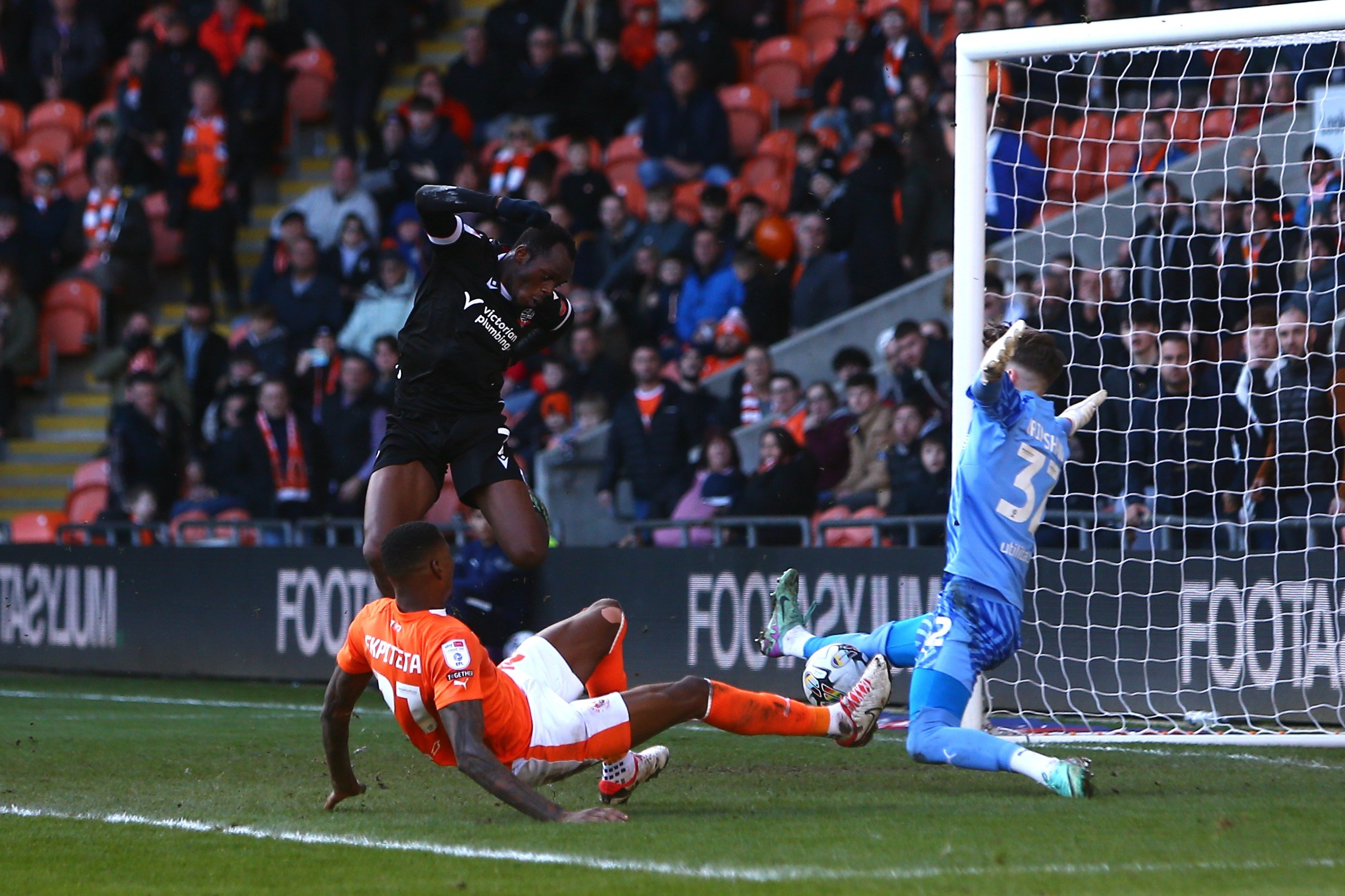 Mendes Gomes chance Blackpool