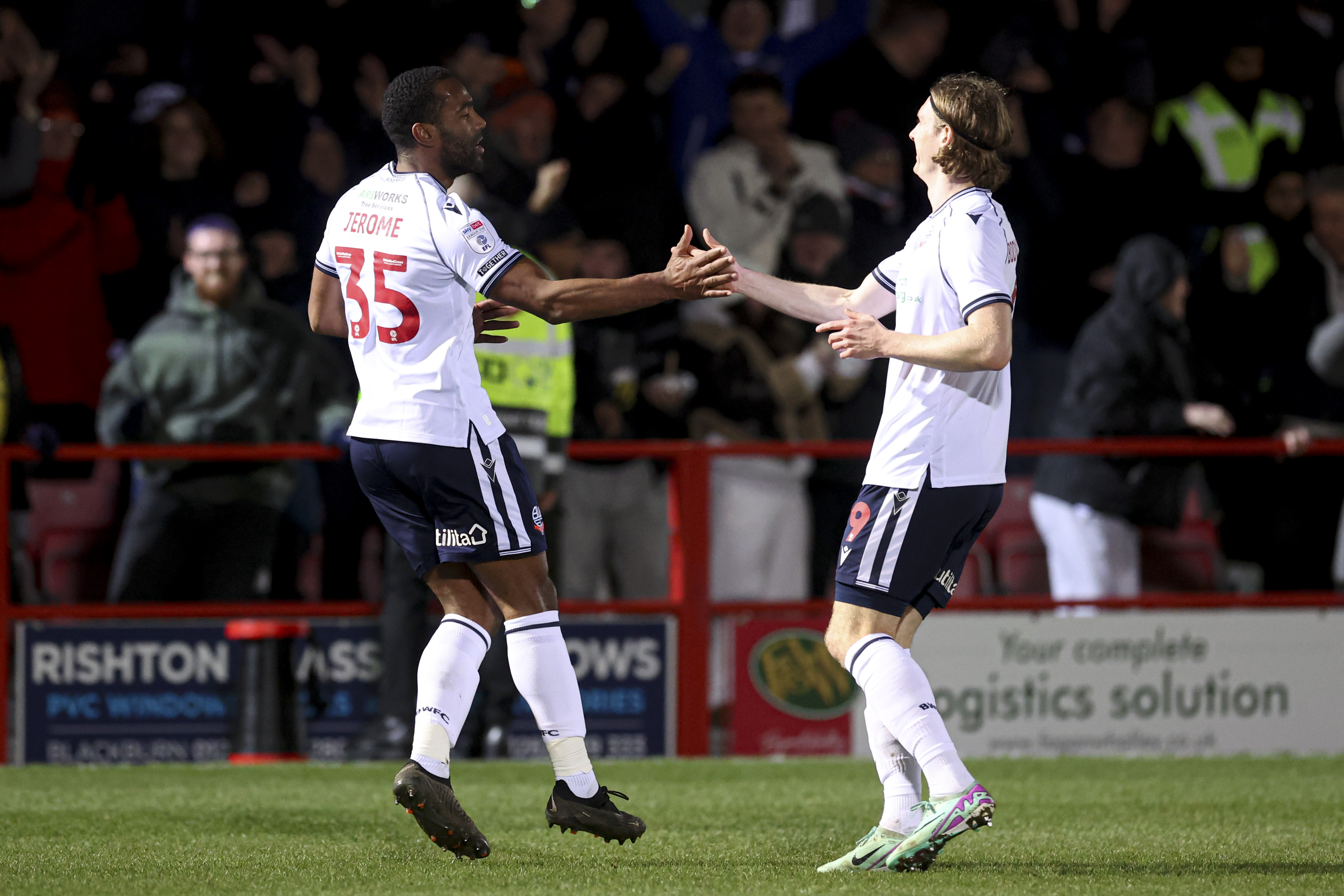 Jerome Bodvarsson celebrate