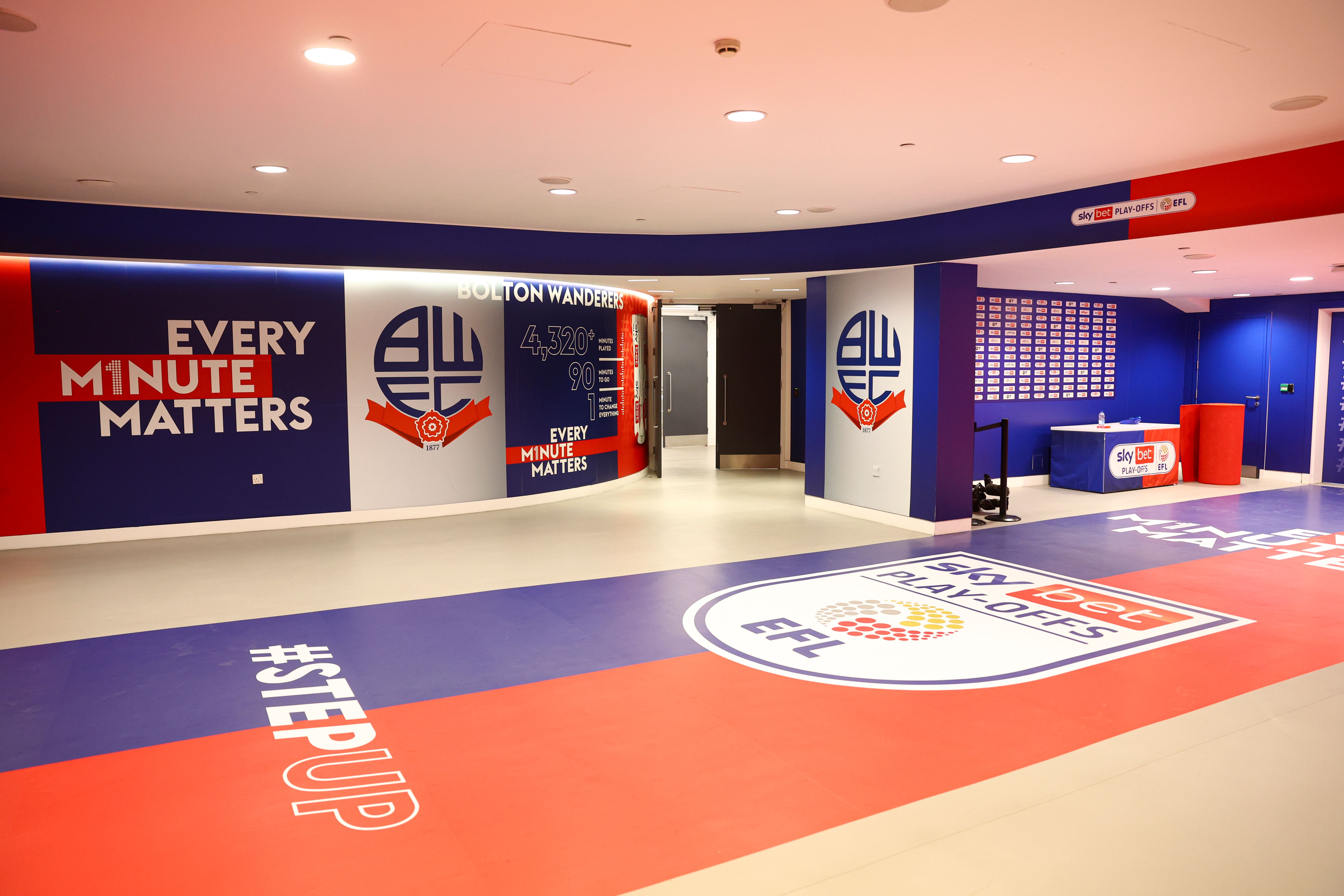 Wanderers Wembley tunnel