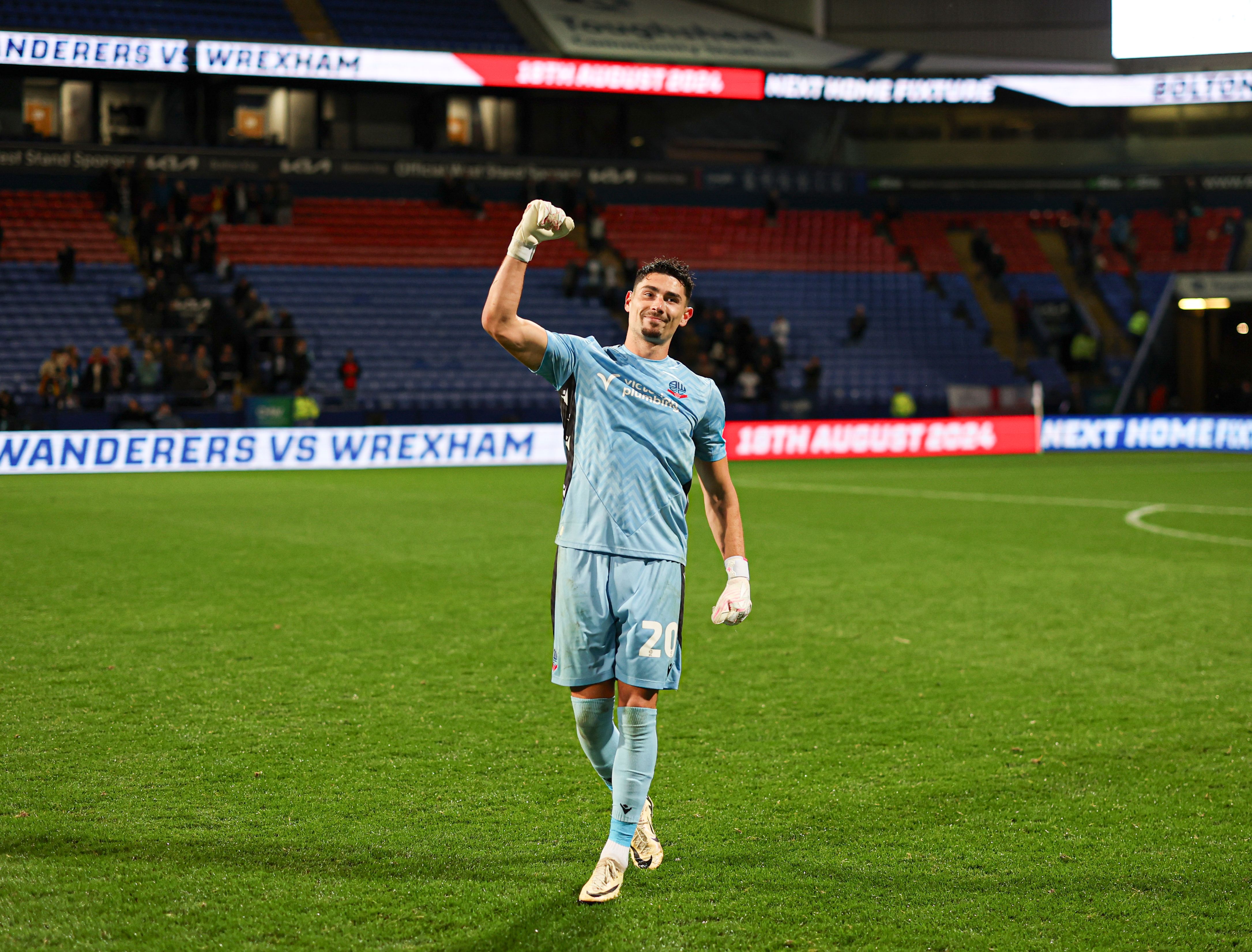 Luke Southwood celebration