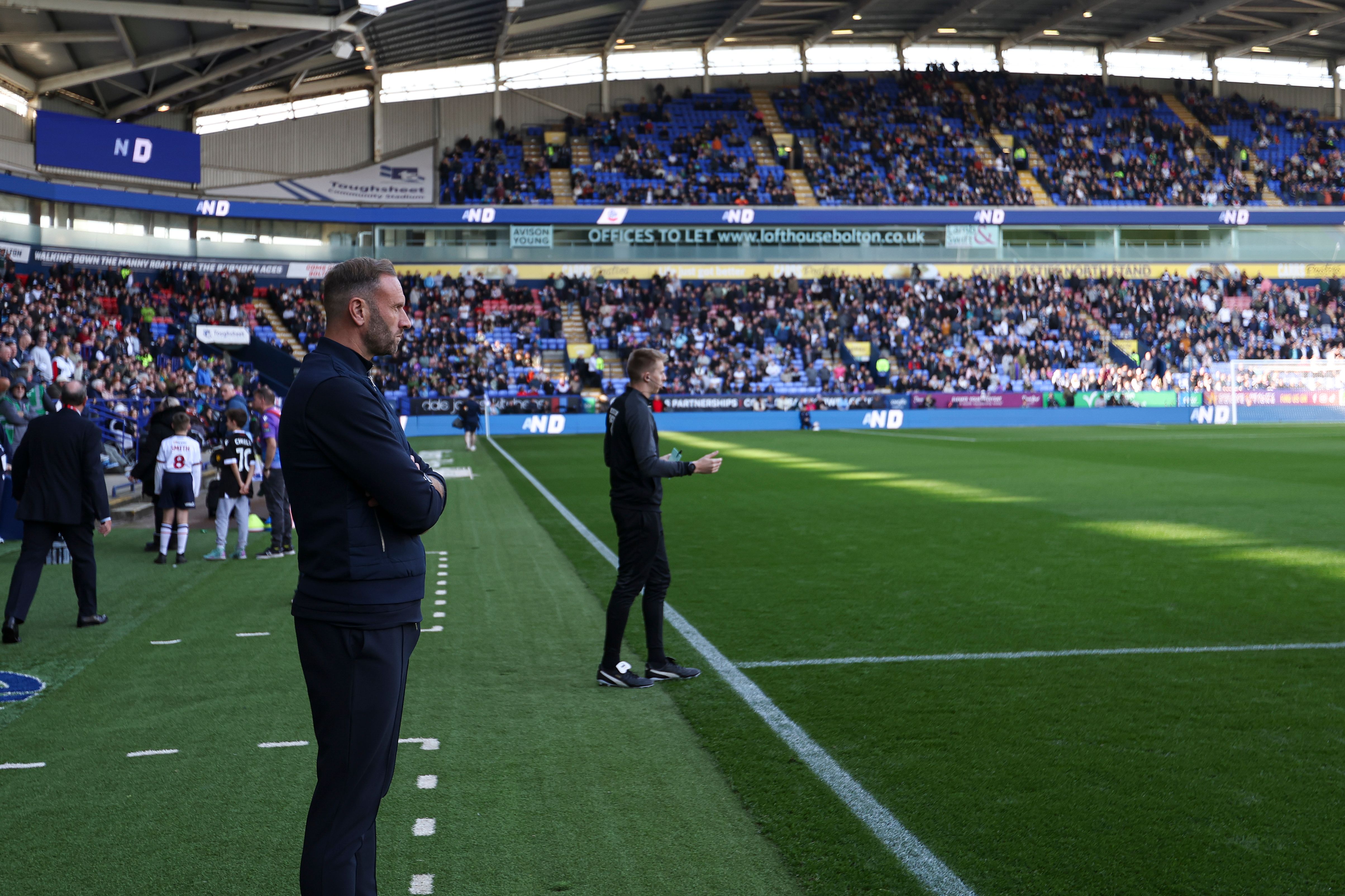 Ian Evatt touchline Shrewsbury