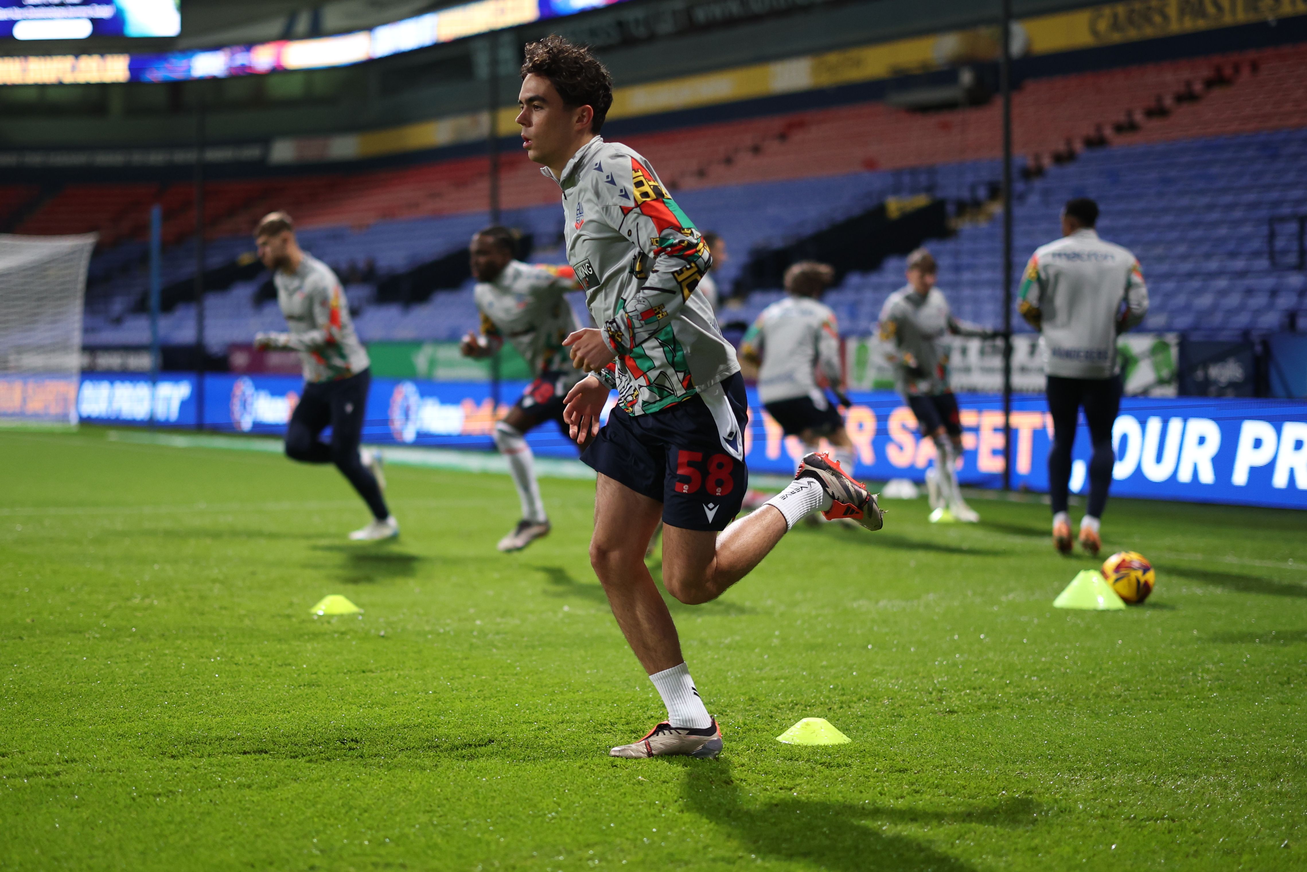 Harley Irwin warm-up