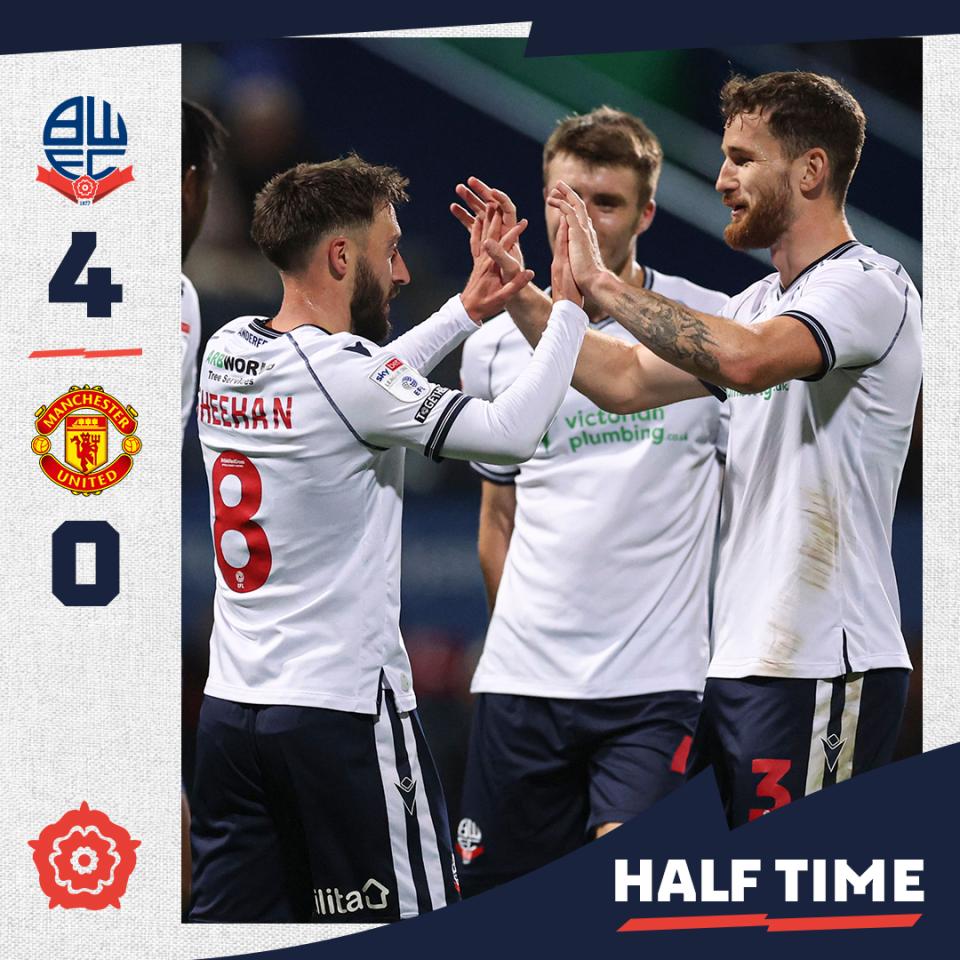 4-0 HT MUFC