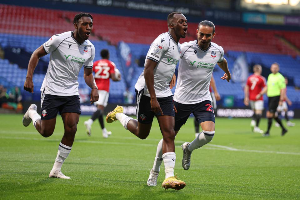 Carlos Mendes Gomes team celebration Salford