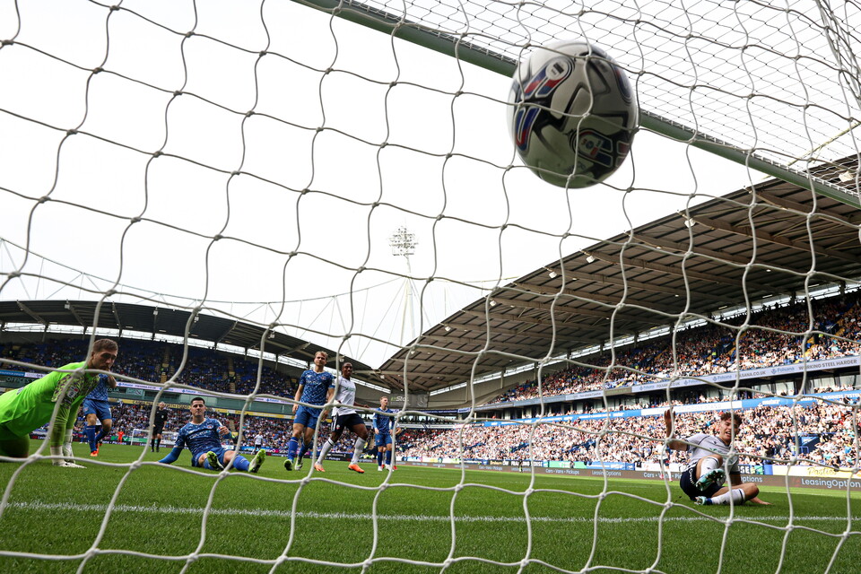 Own goal from net
