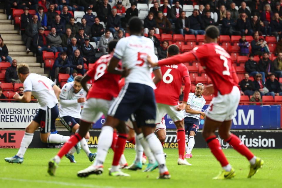 Williams goal Charlton