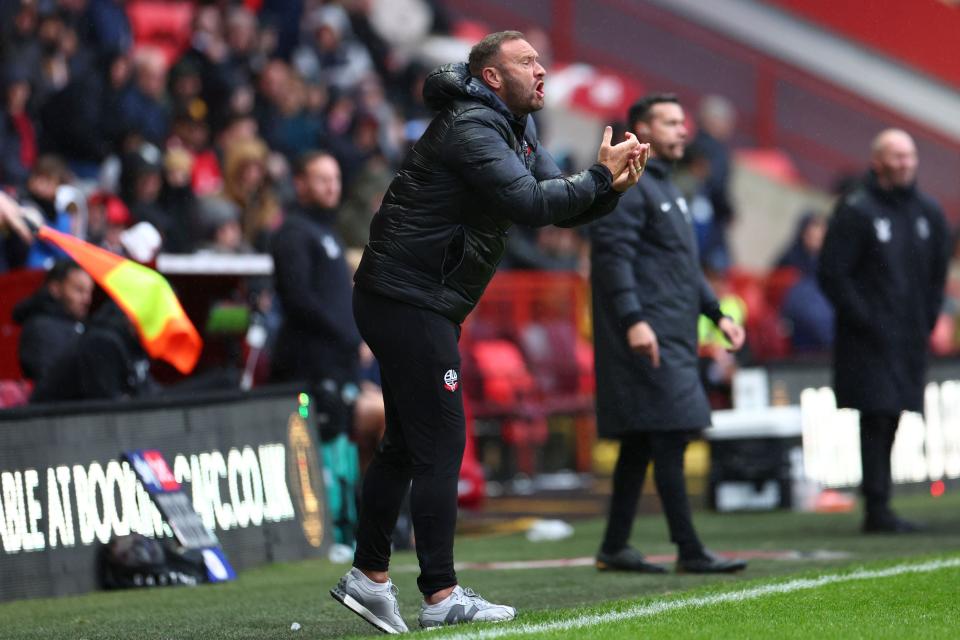 Evatt touchline Charlton