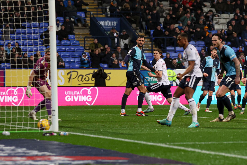 Jon Dadi Bodvarsson goal Wycombe
