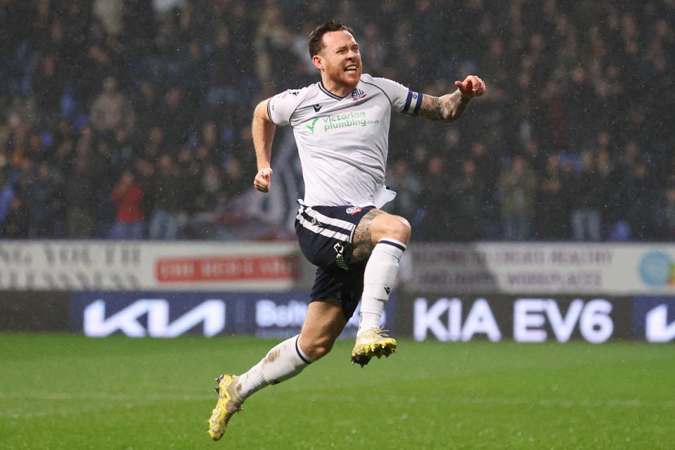 Jones celebration Wycombe