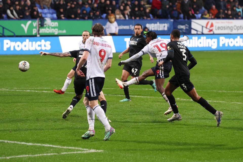 Maghoma award goal Charlton