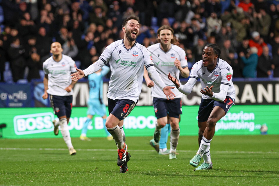 Josh Sheehan celebration Oxford