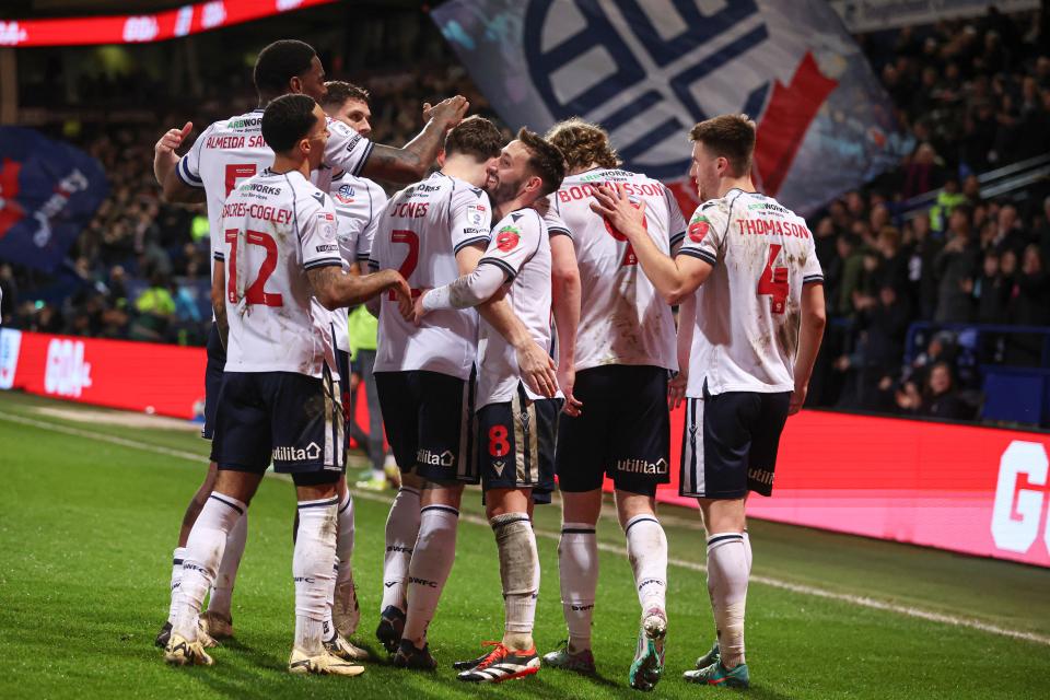 Josh Sheehan goal celebration Oxford