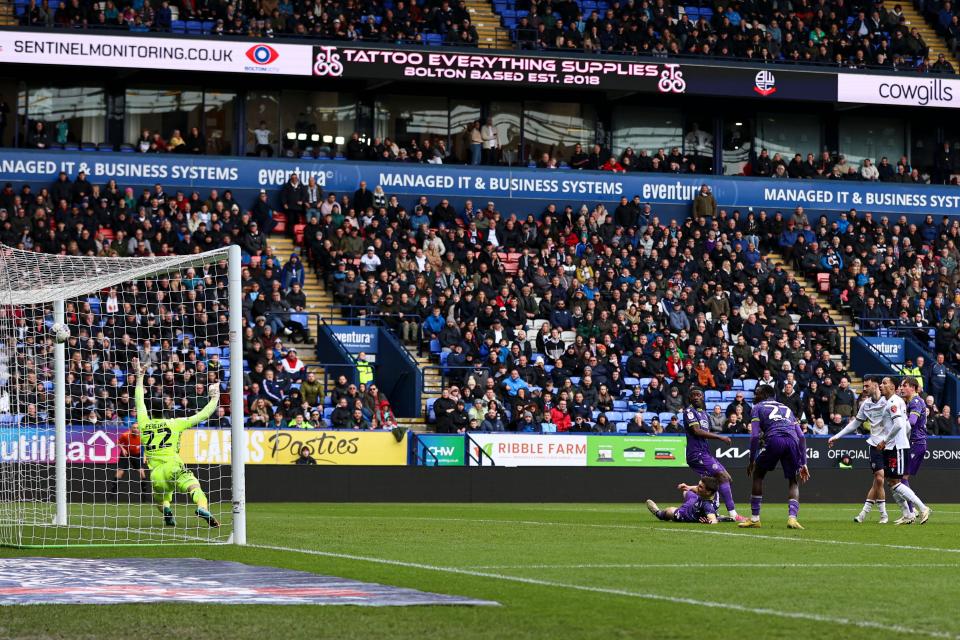 Collins third goal Reading