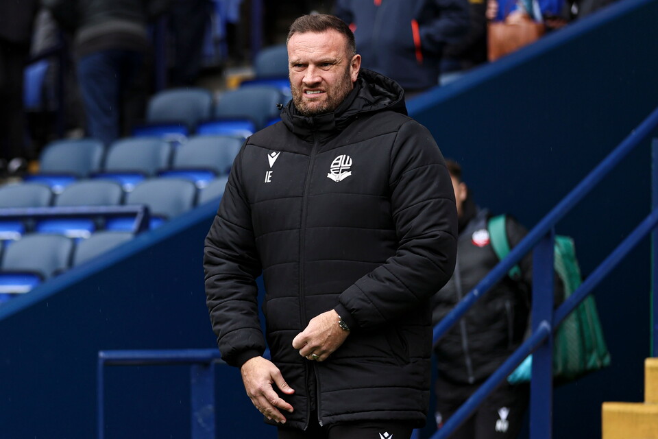 Evatt coat touchline