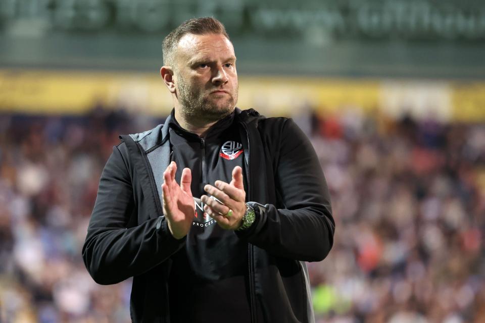 Evatt clap Barnsley play-off