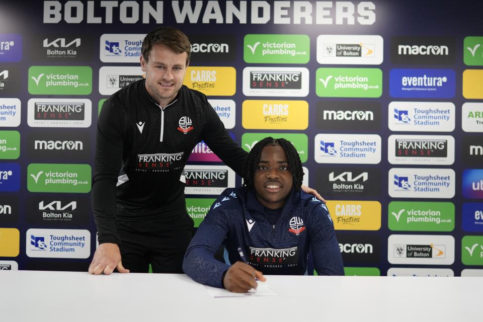 Dubem Eze Andy Taylor signing