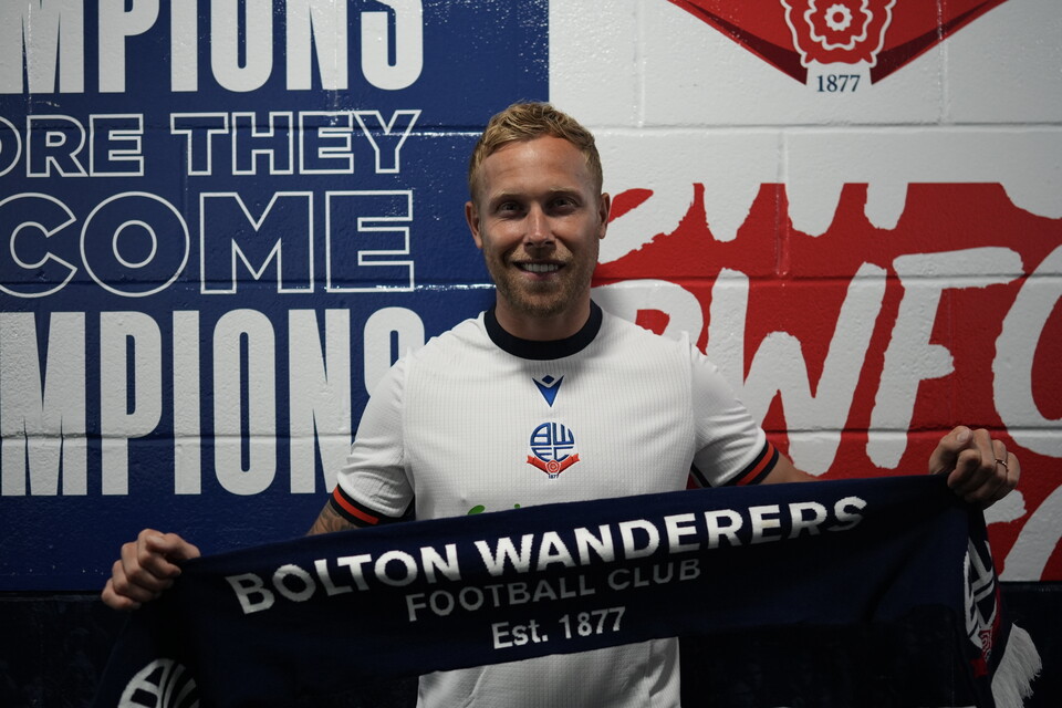 Scott Arfield scarf