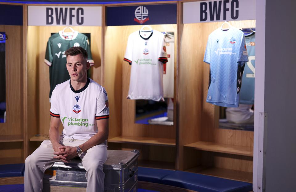 Szabolcs Schön dressing room