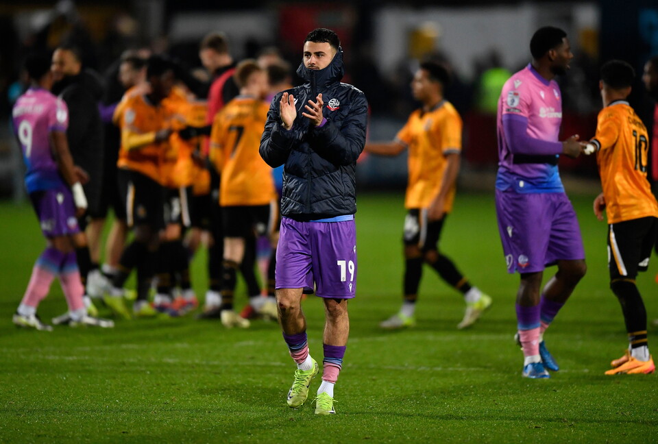 Aaron Collins applause Cambridge