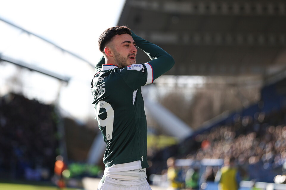 Collins celebration Huddersfield Town