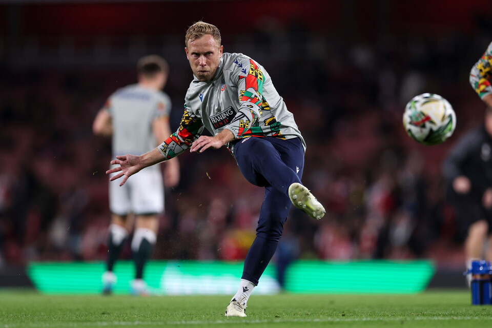 Arfield warm-up Arsenal