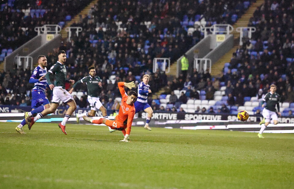 Collins chance Reading