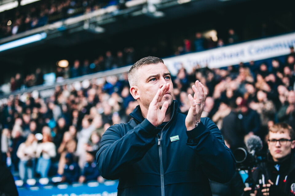 Steven Schumacher applause Stockport