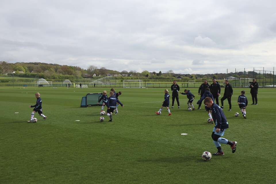 Under 8s dribbling drill