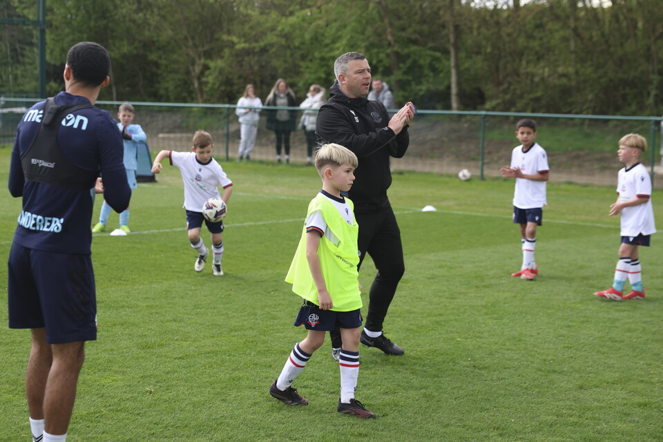 Steven Schumacher and Josh Dacres-Cogley Under 8s Training Session