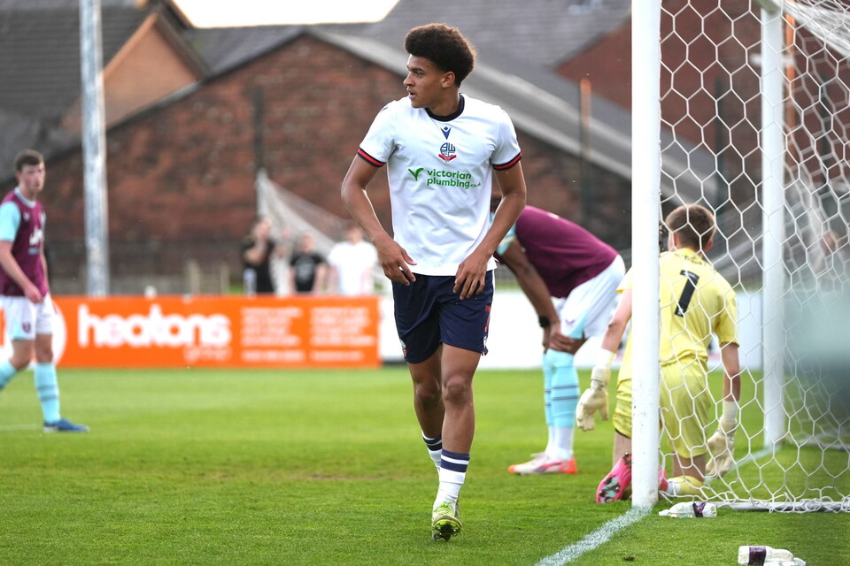 Daeshon Lawrence goal celebration LFA