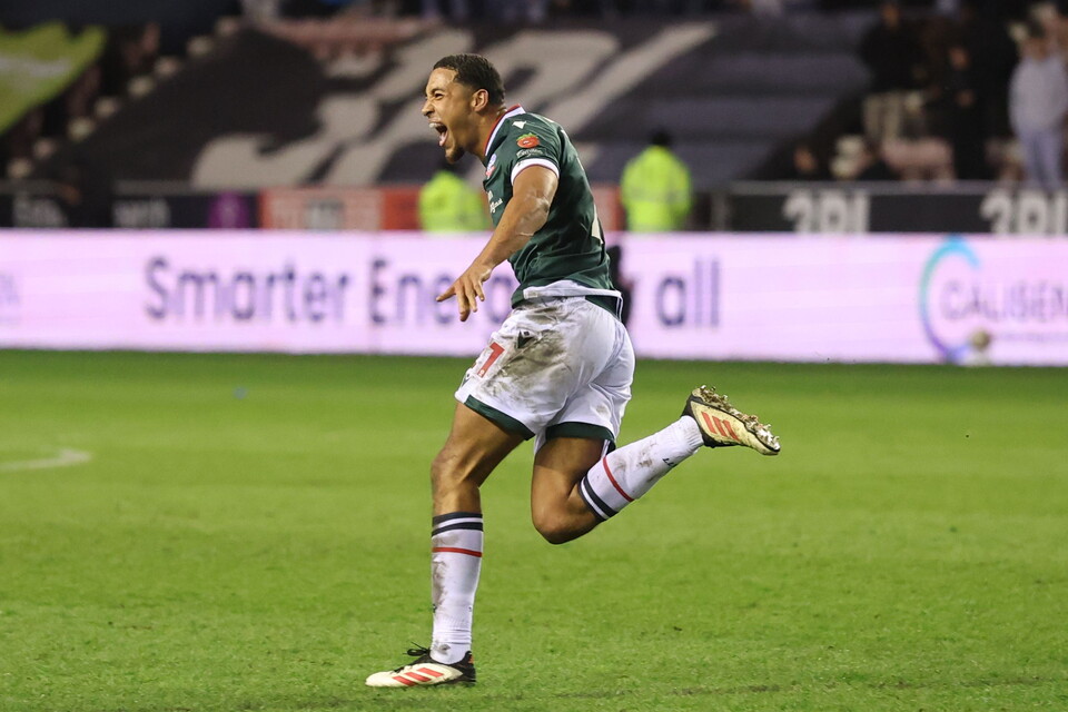 Chris Forino celebrating at Wigan