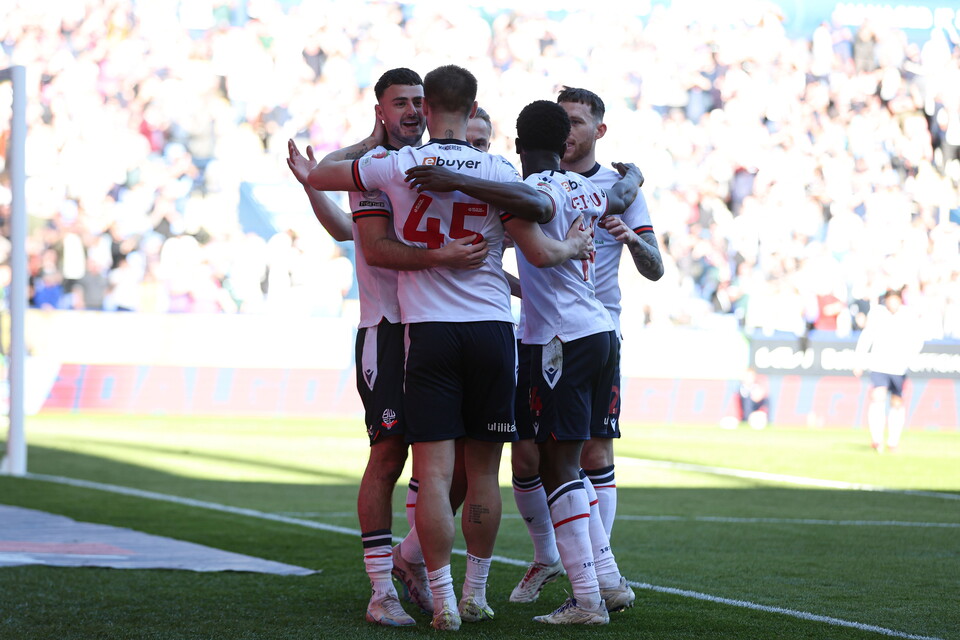 Team celebration Bristol Rovers