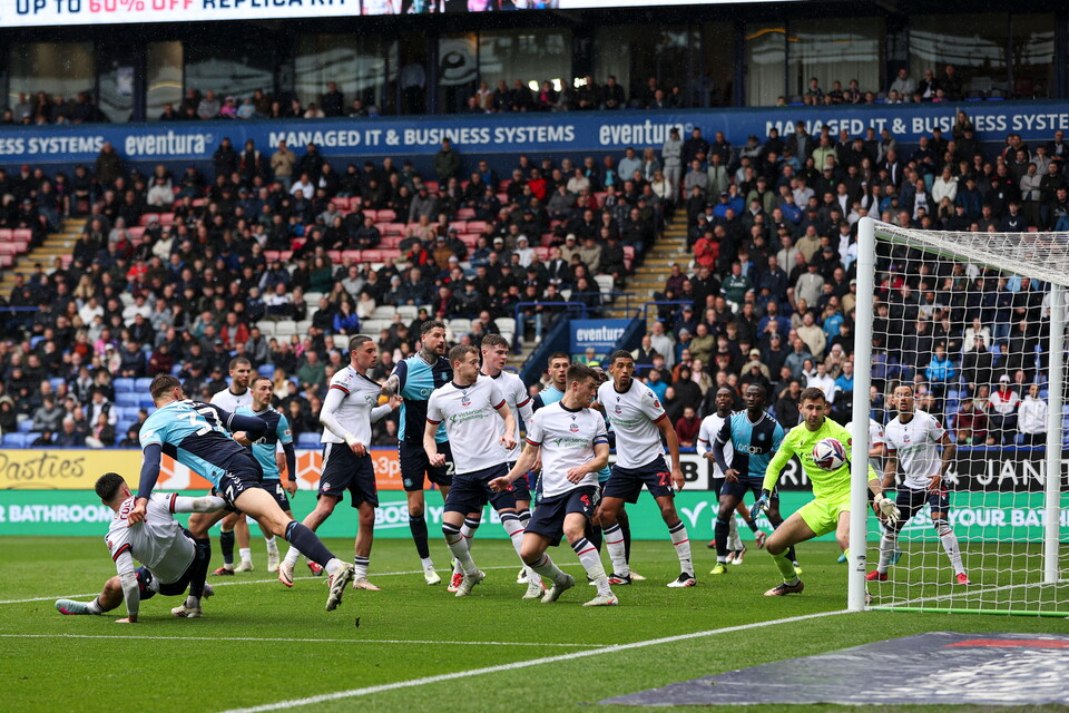 Caleb Taylor goal Wycombe