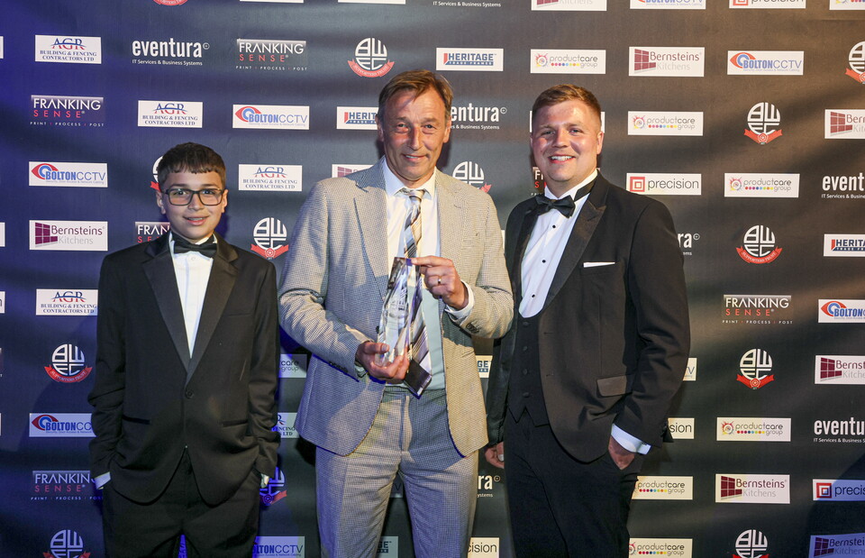 Special recognition award 2025 Julian Darby