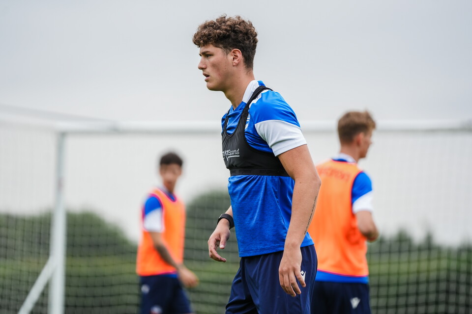 Harry Leigh training