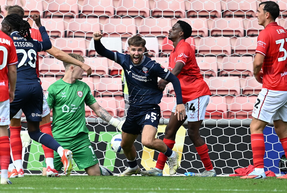 John McAtee Barnsley v Bolton