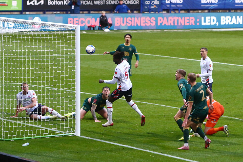 Taylor goal Huddersfield