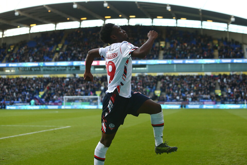 Cozier-Duberry cele Port Vale