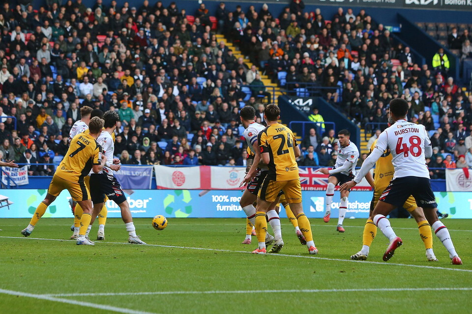 Simons goal Port Vale