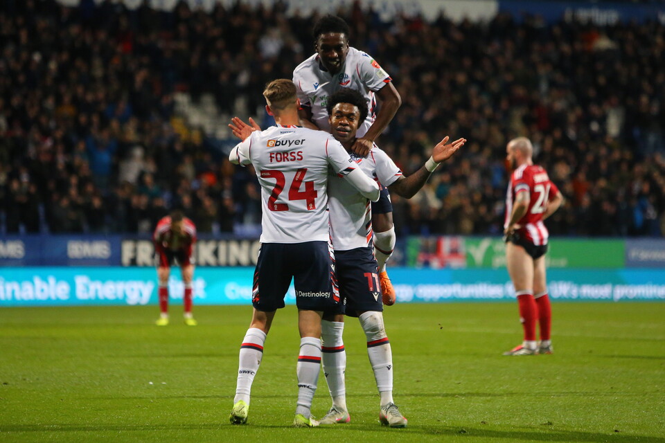 Gale team celebration Exeter