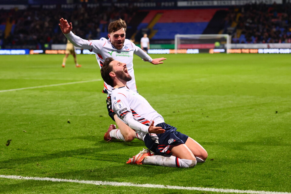 Josh Sheehan celebration Rotherham