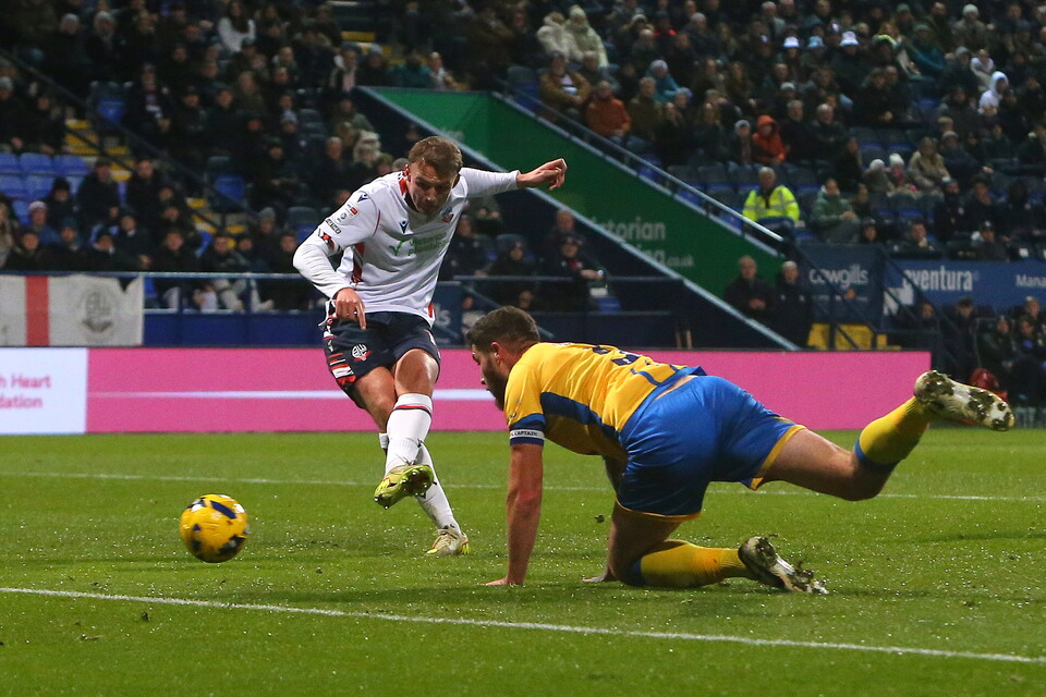 Sam Dalby shot Mansfield