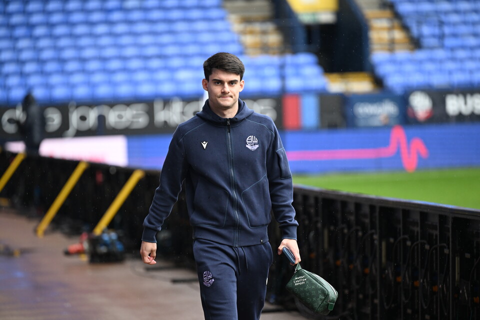 Rob Apter arrivals Barnsley