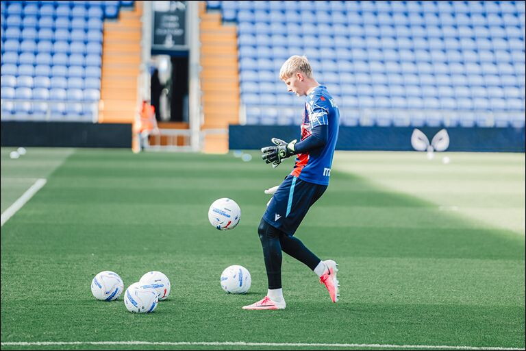 Oldham Athletic v Bolton Wanderers