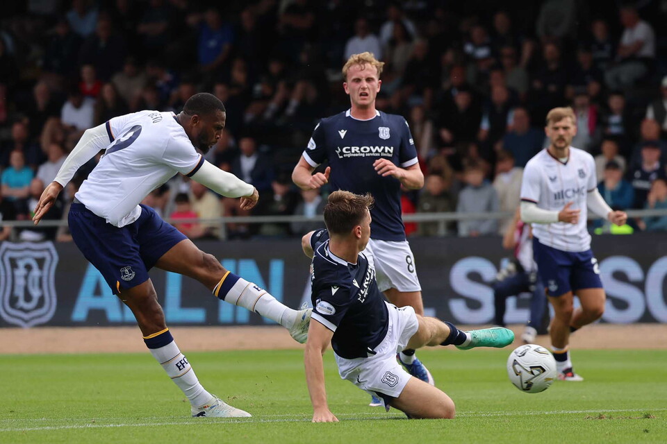 Beto goal Dundee