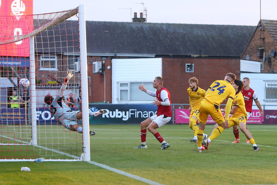 Thierry Gale goal Fleetwood