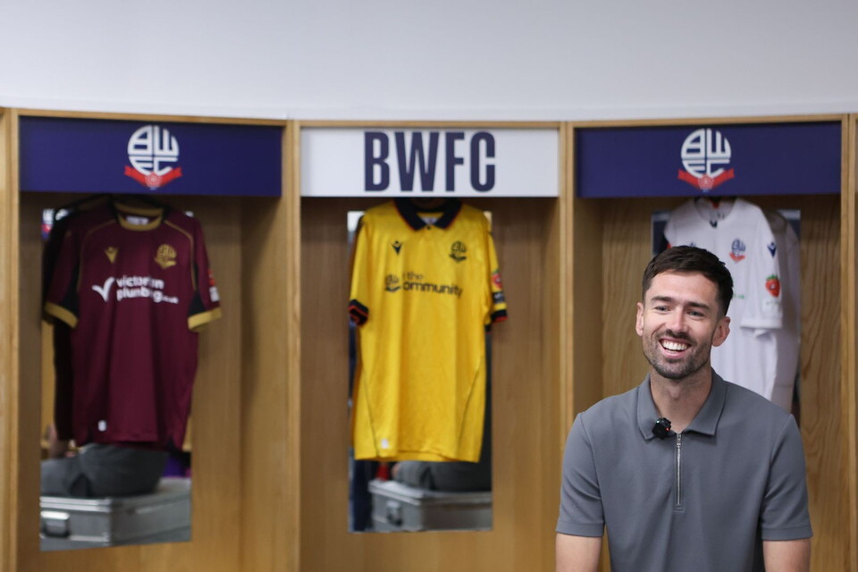 Ryan Hardie signing dressing room