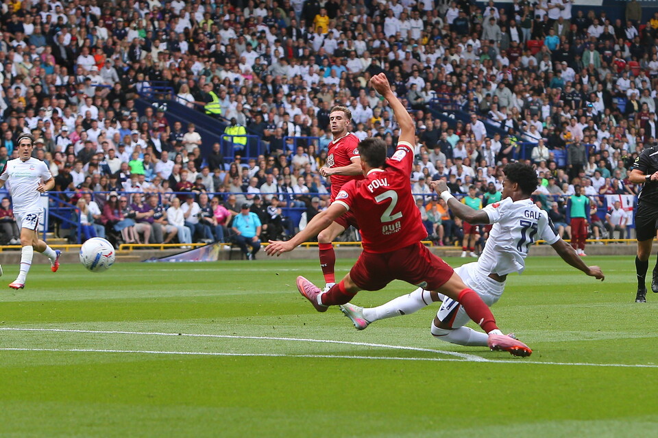 Gale goal Preston