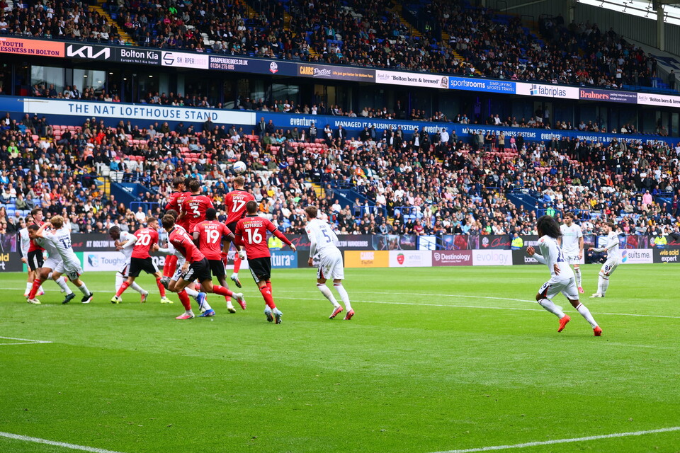 Sheehan free-kick Lincoln
