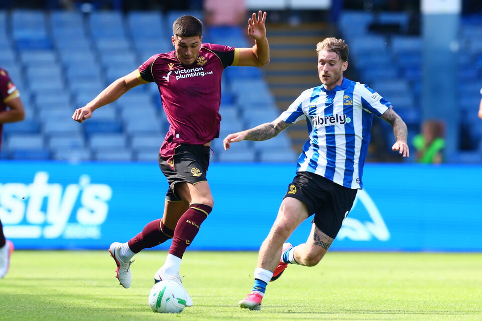 Xavier Simons Sheff Wed